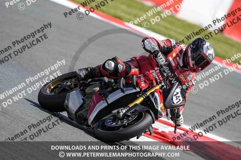 cadwell no limits trackday;cadwell park;cadwell park photographs;cadwell trackday photographs;enduro digital images;event digital images;eventdigitalimages;navarra;no limits trackdays;peter wileman photography;racing digital images;trackday digital images;trackday photos